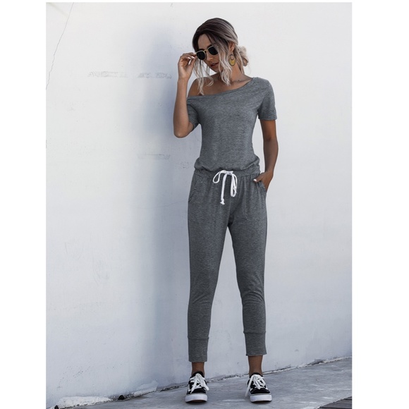 Contrast Tie Short Sleeve Grey Jumpsuit - Picture 2 of 16